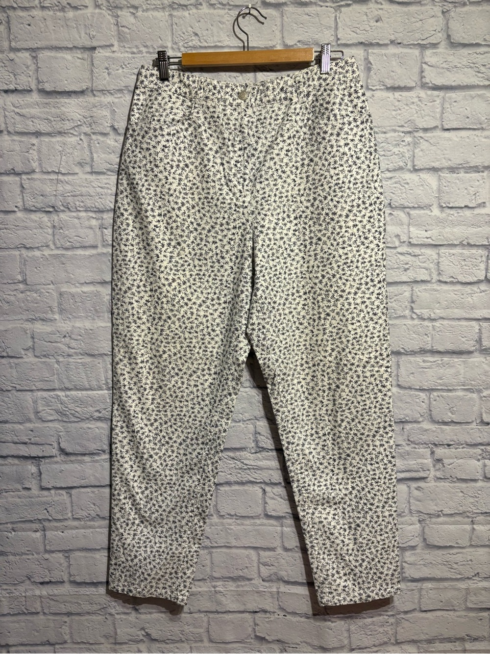 Talbots Stretch Cotton Pants with Floral Print Size 14